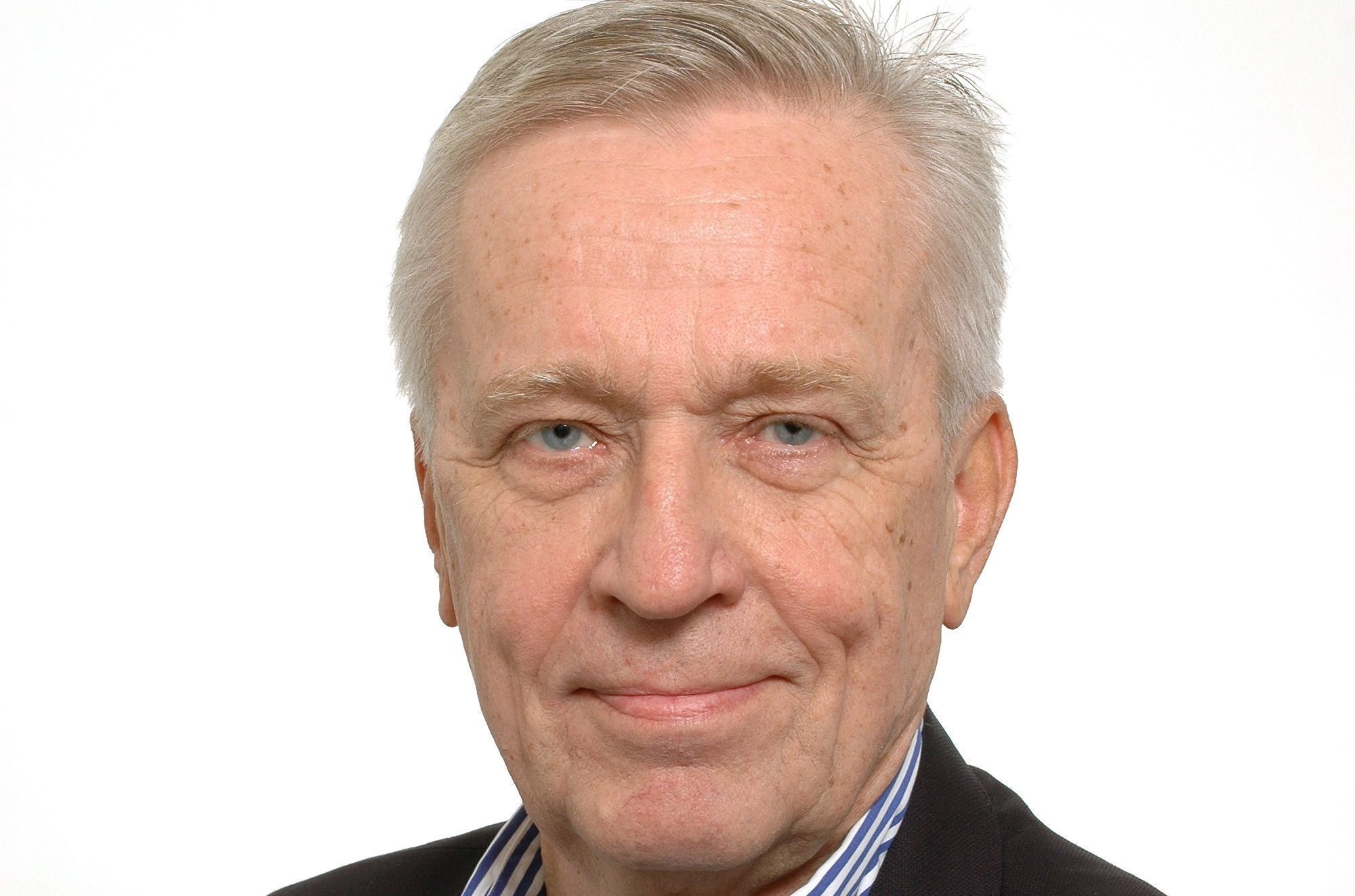 TYKS-säätiön palkinto emeritusprofessori, virustutkija Olli Ruuskaselle